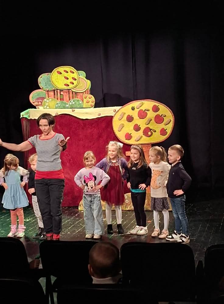 A szegény ember és a róka című színházi előadás 